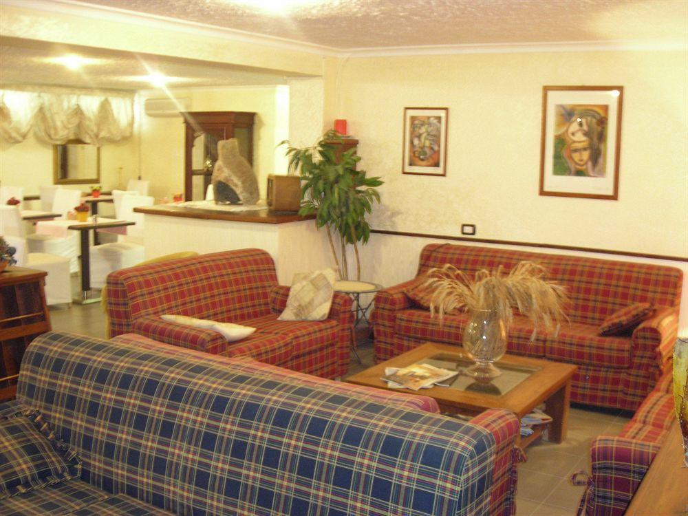Hotel La Torraccia Tarquinia Exteriör bild