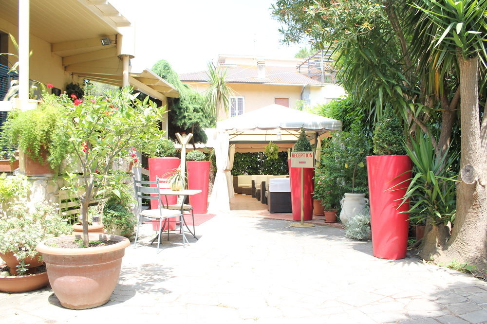 Hotel La Torraccia Tarquinia Exteriör bild